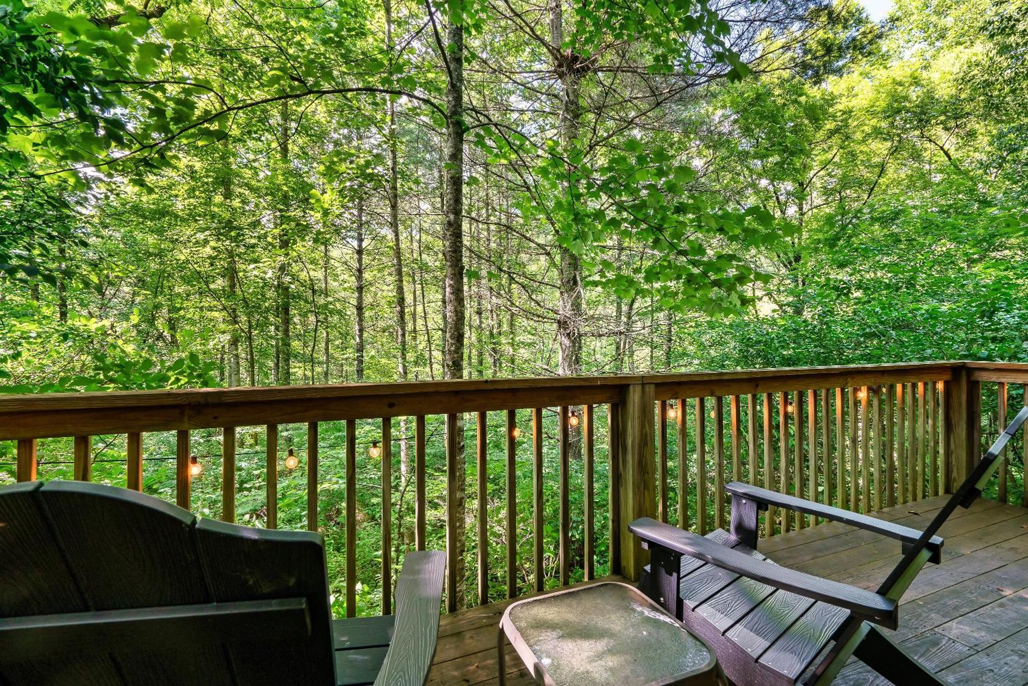 Rivers Edge Treehouses Robbinsville Exterior foto