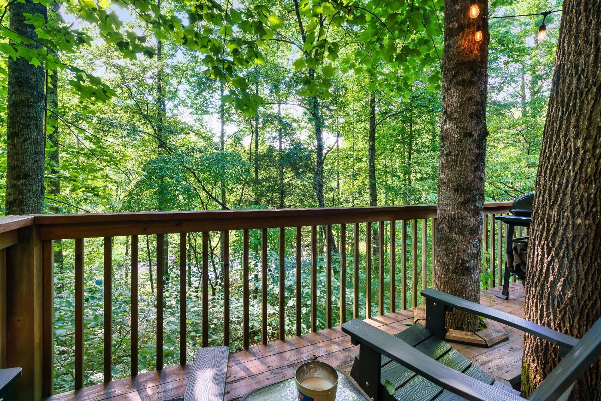 Rivers Edge Treehouses Robbinsville Exterior foto